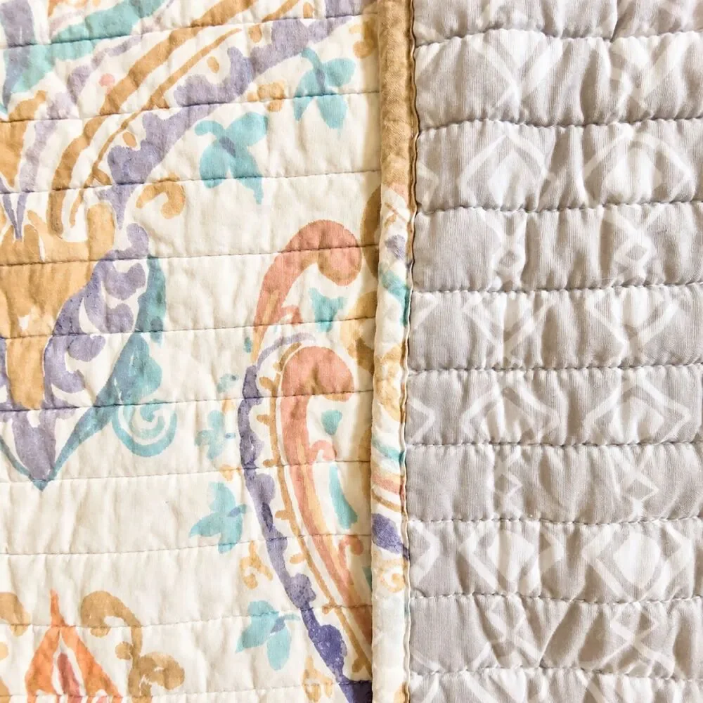 Levtex Villa Lugano Reversible Paisley Quilt Full Queen 88x92 Comforter Tan Blue